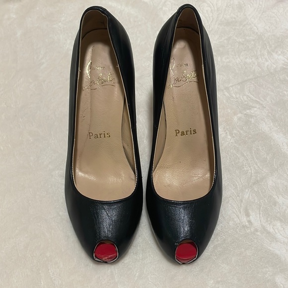 Christian Louboutin Peep Toe - Picture 1 of 4